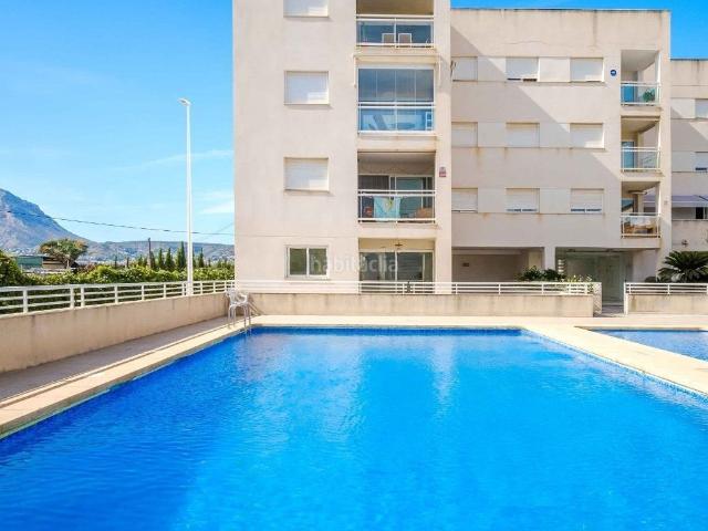 Apartamento en venta en Xàbia, Centro Ciudad. Casa adosada moderna en Jávea con vistas a la montaña A 5 minutos de la playa del Arenal. Apartamentos.