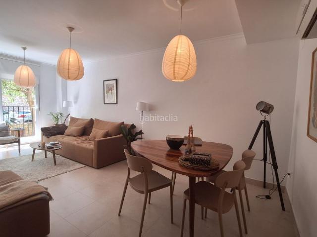 Piso en venta en Xàbia, Centro Ciudad. Accedido mediante un sistema de acceso telefónico seguro, el apartamento se encuentra en la planta baja y impresiona de inmediato. Pisos.