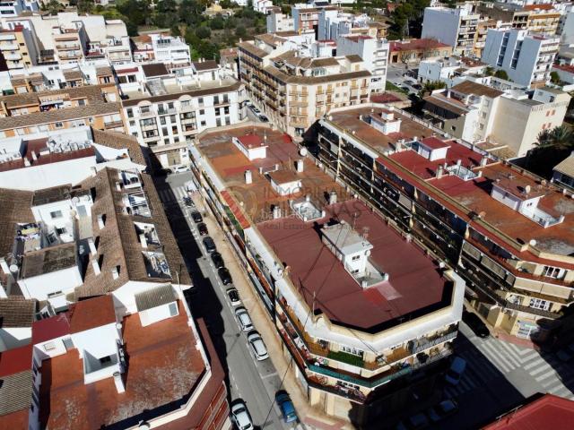 Piso en venta en Xàbia, Centro Ciudad. Exclusivo piso reformado con gran terraza en el centro de Jávea. Pisos.