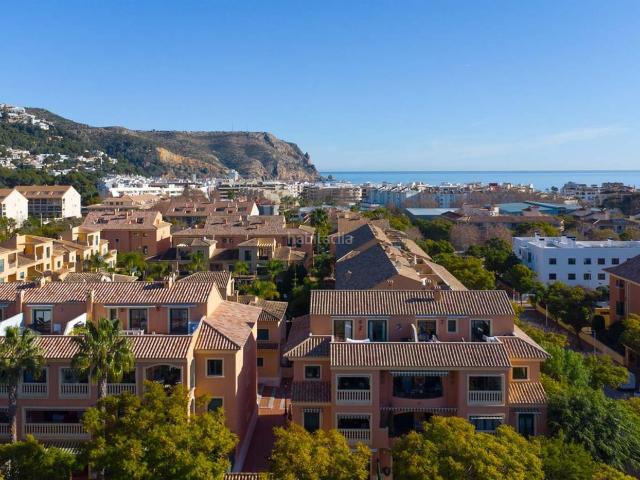 Piso en venta en Xàbia, Puerto. Floridamar Apartamento elegante de 3 dormitorios junto al Puerto de Jávea. Pisos.