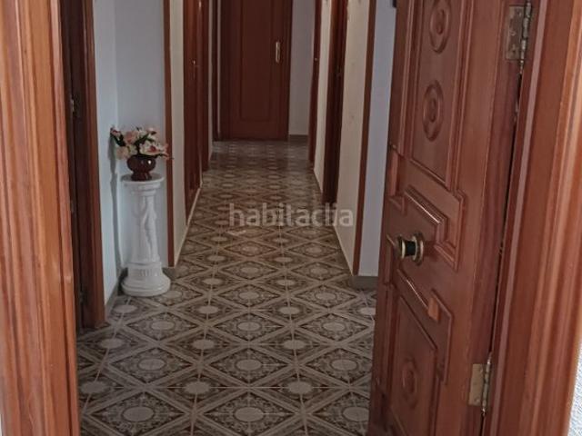 Piso en venta en Xixona. Amplio Piso en Primera planta, en JIJONA, a minutos de la playa y 30´ de Alicante. Pisos.