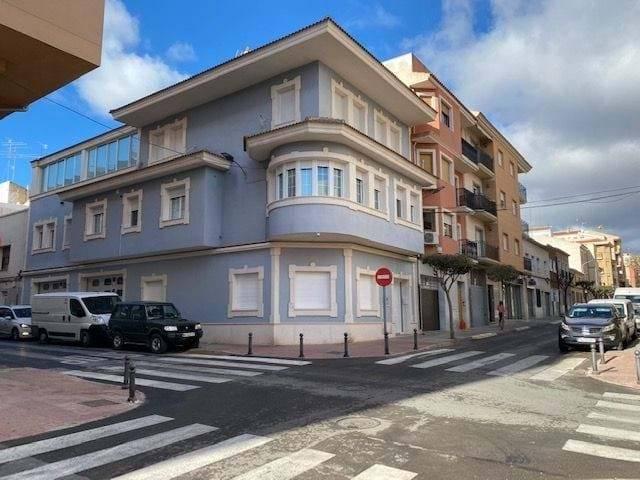 Piso en Venta en Yecla