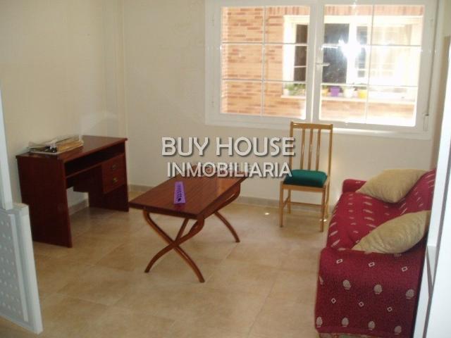 Piso en venta en Yeles. Oportunidad! Bajo en venta en Yeles a un precio excepcional. Pisos.