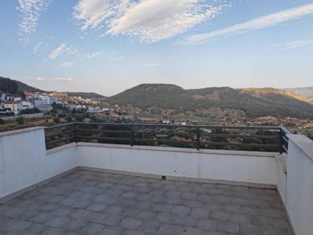 Piso en Venta en Yeste