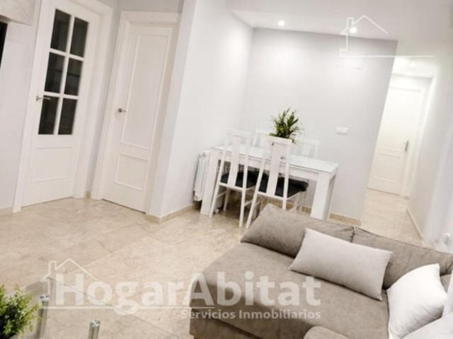 Piso en venta en Zubia La, La Zubia Ciudad. REFORMADO Y LUMINOSO CON TERRAZA. Pisos Zubia.