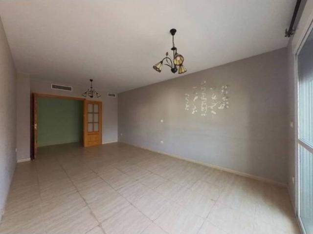 Piso en Venta en Zurgena
