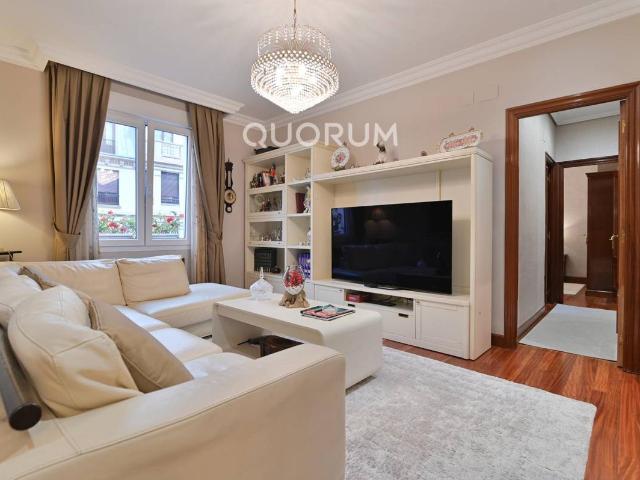 Piso en Venta en Zabalburu
