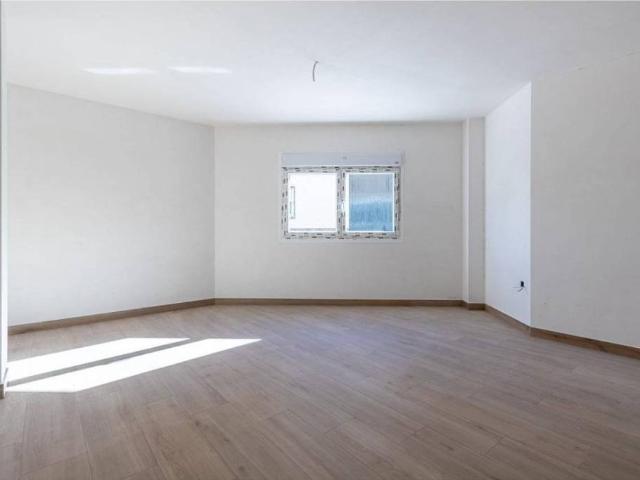 Piso en Venta en Zagra