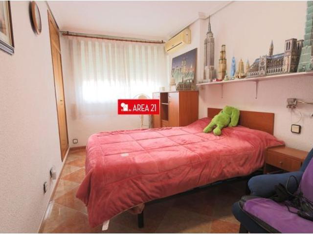 PISO EN VENTA EN ZAIDIA VALENCIA