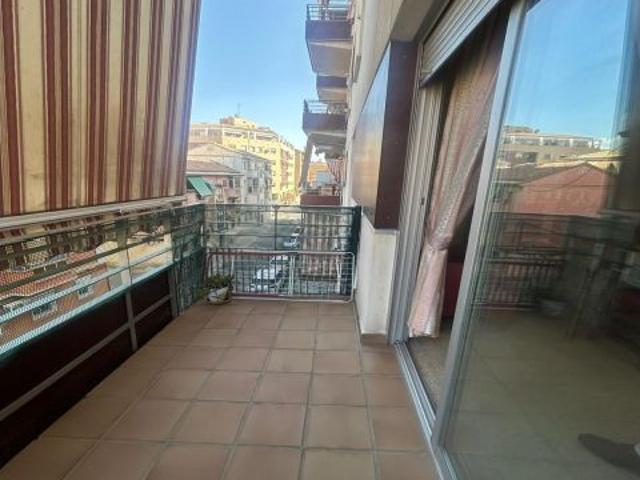Piso en venta en Zaidín – Granada | 2 dormitorios | Balcón | Ascensor