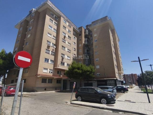 Piso en venta en Zaragoza, Avenida Cataluña. Piso en venta en Avda. Cataluña. Pisos.