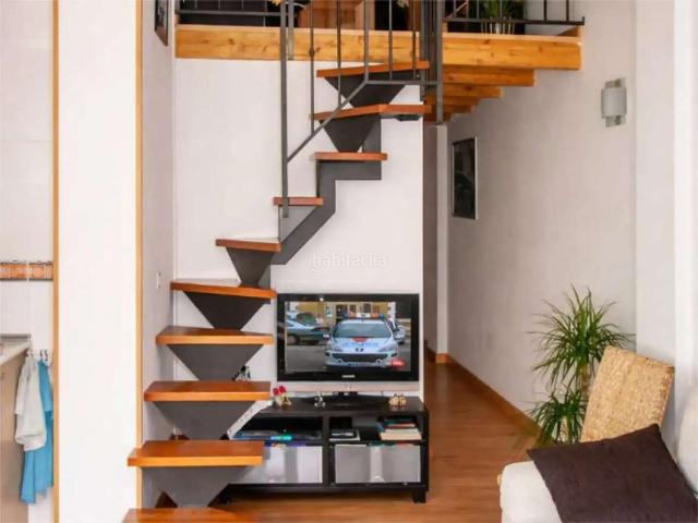 Piso en venta en Zaragoza, Alfonso. Ático dúplex con terraza y garaje en San Pablo, junto al centro. Pisos.