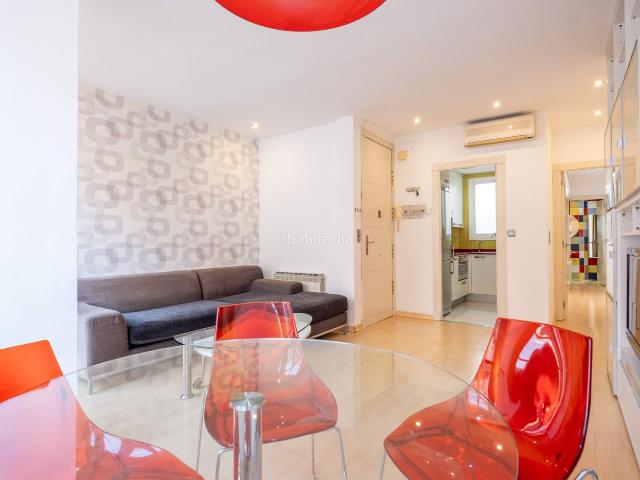 Piso en venta en Zaragoza, Alfonso. Piso con encanto en el centro histórico. Pisos.