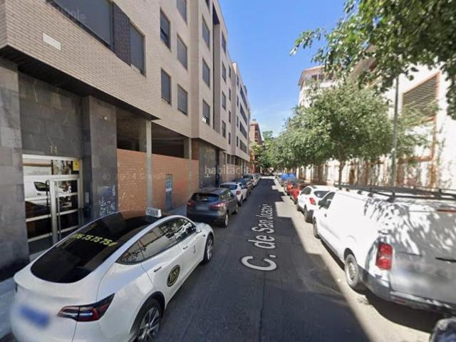 Piso en venta en Zaragoza, Alfonso. Venta sin Posesión. Pisos.