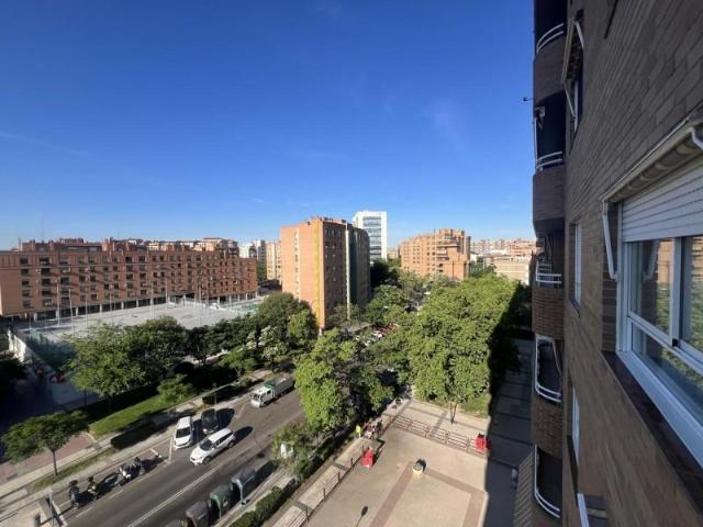 Piso en venta en Zaragoza, Calle de Pablo Neruda, 50018