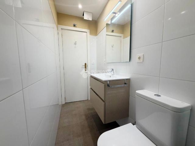 Piso en venta en Zaragoza, Casetas Villarrapa. Piso en venta en Zaragoza. Pisos.