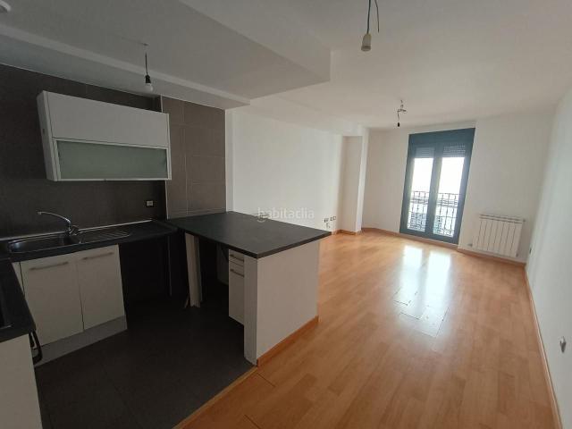 Piso en venta en Zaragoza, Casetas Villarrapa. Pisos.