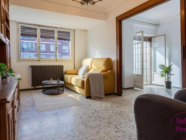 Piso en venta en Zaragoza, Ciudad Jardín Parque Roma