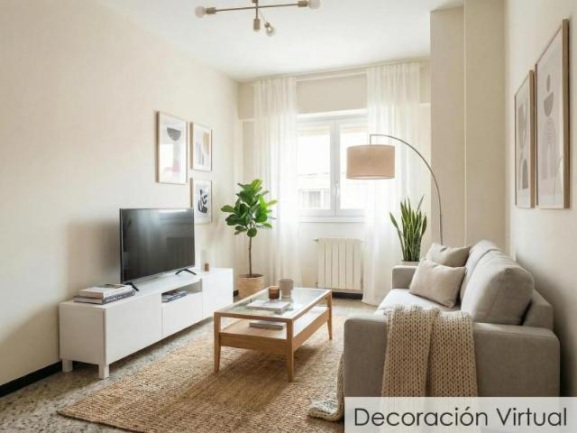 Piso en venta en Zaragoza, La Magdalena