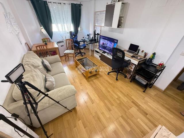 Piso en venta en Zaragoza, La Bozada Parque Delicias. Piso en venta en Zaragoza. Pisos.