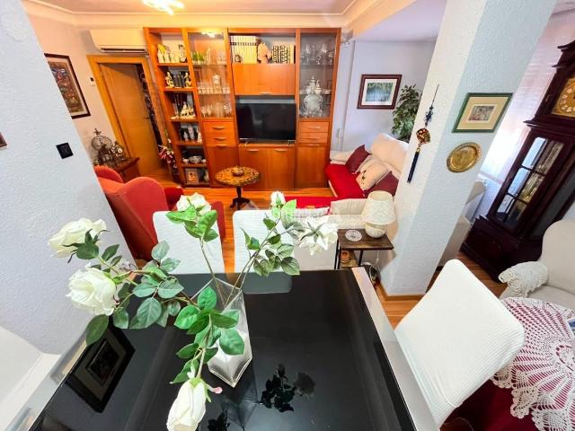 Piso en venta en Zaragoza, La Bozada Parque Delicias. Piso en venta en Zaragoza. Pisos.