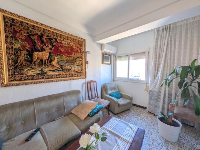 Piso en venta en Zaragoza, La Bozada Parque Delicias. Piso para reformar en Cañizar del Olivar. Pisos.