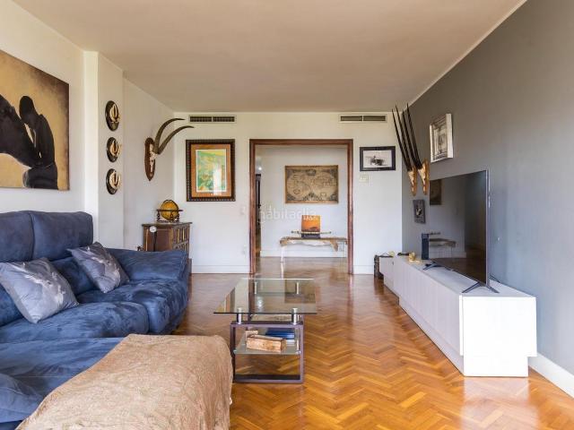 Piso en venta en Zaragoza, Paseo Constitución Las Damas. ESPECTACULAR VIVIENDA EN Paseo de Cesáreo Alierta LUZ, AMPLITUD Y UBICACIÓN PREMIUM. Pisos.