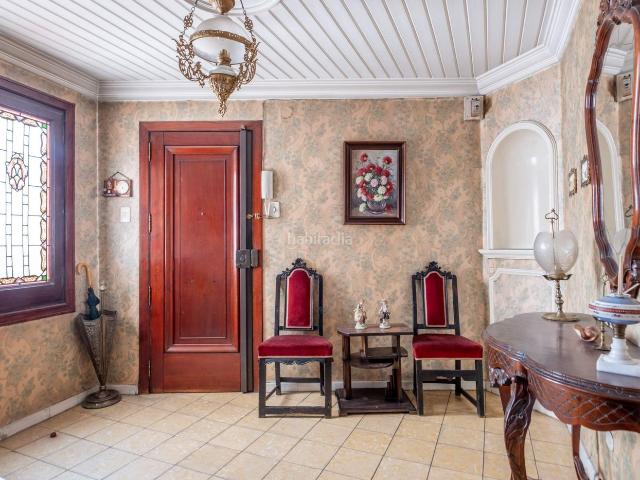 Piso en venta en Zaragoza, Plaza de Toros. Amplitud y encanto para diseñar a tu medida. Pisos.