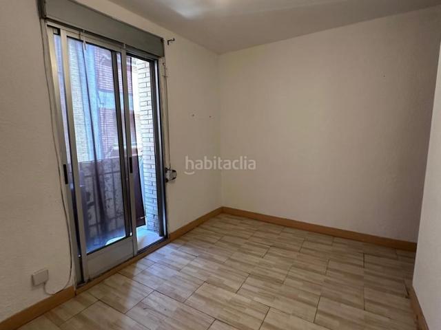 Piso en venta en Zaragoza, San Pablo. Piso de 2 habitaciones con balcón en San Pablo Ideal para inversión o primera vivienda. Pisos.