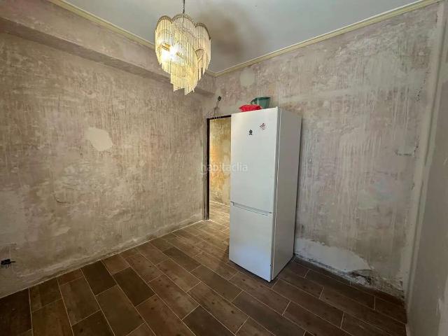 Piso en venta en Zaragoza, Torrero. Piso reformado en calle de Pablo Parellada, Torrero, Zaragoza 50007. Pisos.