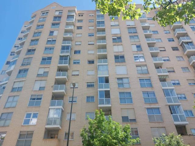 Piso en Venta en Zaragoza