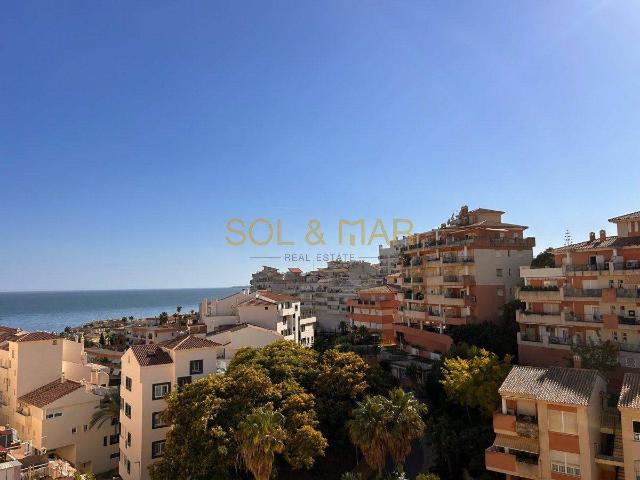 Piso en Venta en Zona Centro Comercial Torrequebrada