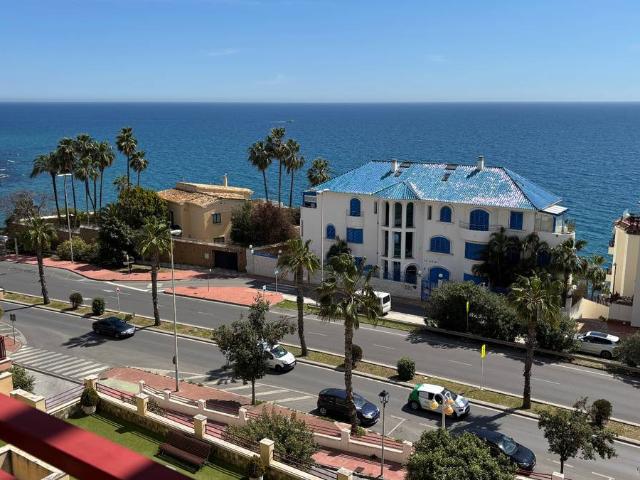 Piso en Venta en Zona Centro Comercial Torrequebrada