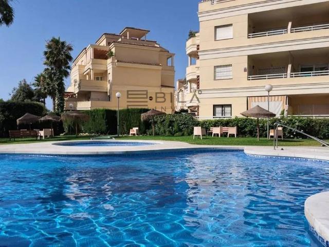 Piso en Venta en Zona Centro Comercial Torrequebrada