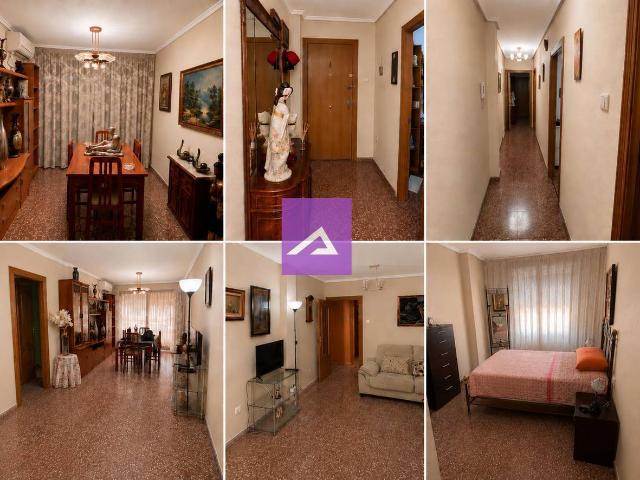 Piso en Venta en Zona Avenida al Vedat