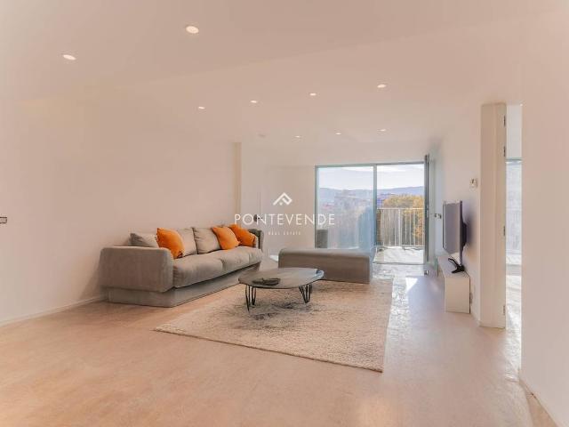 Piso en Venta en Zona de Plaza de Barcelos
