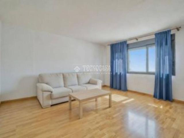 Piso en Venta en Zona el Caño
