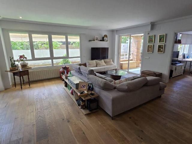 Piso en Venta en Zona Monte El Pilar