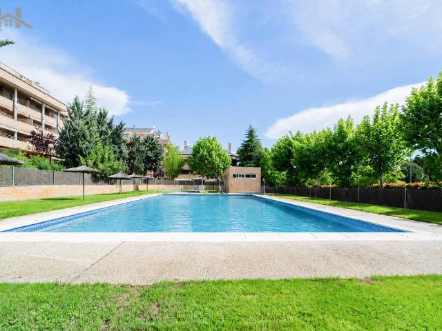 Piso en Venta en Zona Monte El Pilar