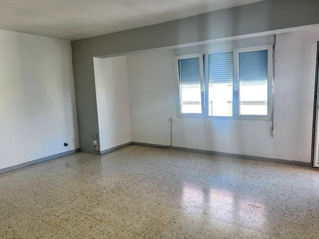 Piso en Venta en Zona Papa Luna Platja del Gurugú