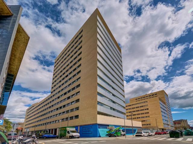 Piso en Venta en 1º Ensanche