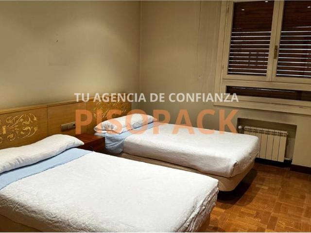 Piso en Venta en 2º Ensanche