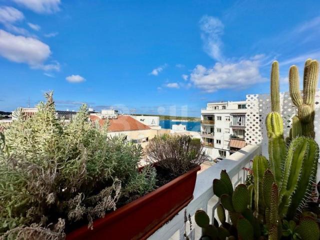 Piso en venta Es Castell
