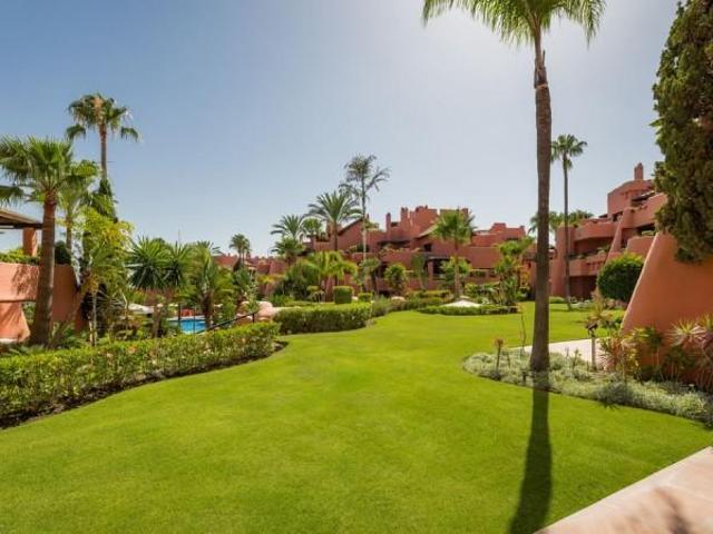 Piso en venta Estepona