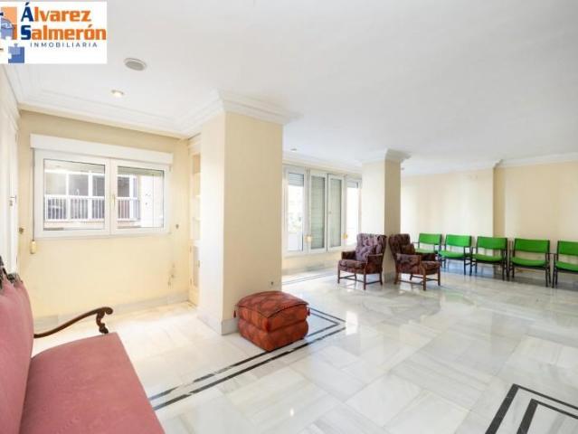 Piso en venta Granada