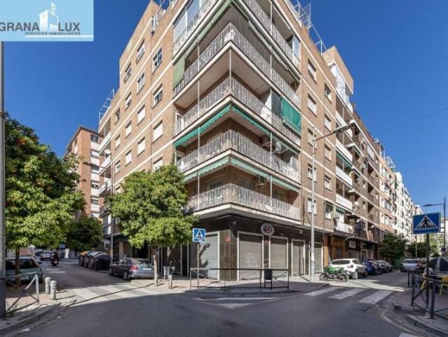 Piso en venta Granada