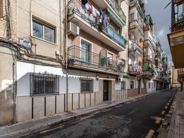 Piso en venta Granada