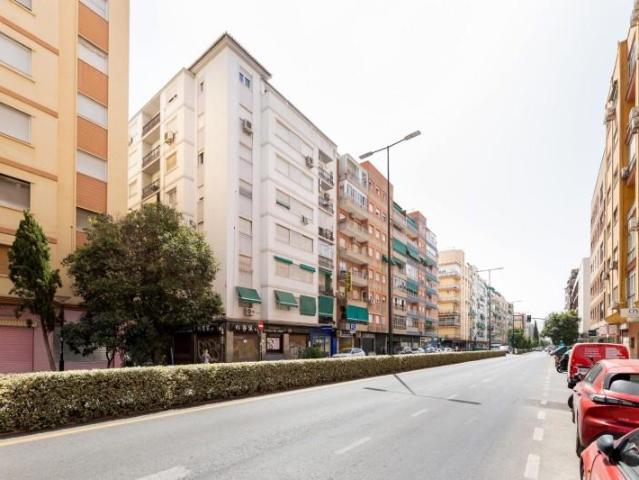 Piso en venta Granada