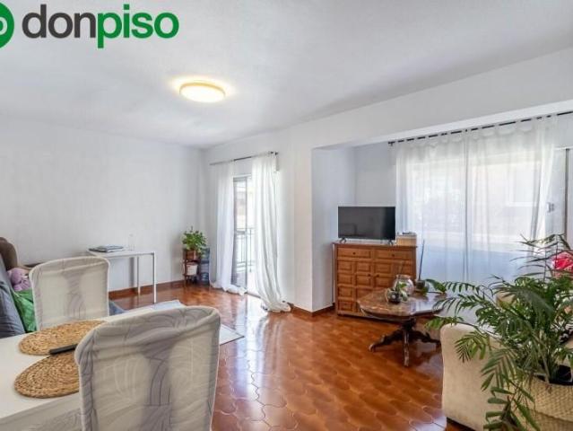 Piso en venta Granada