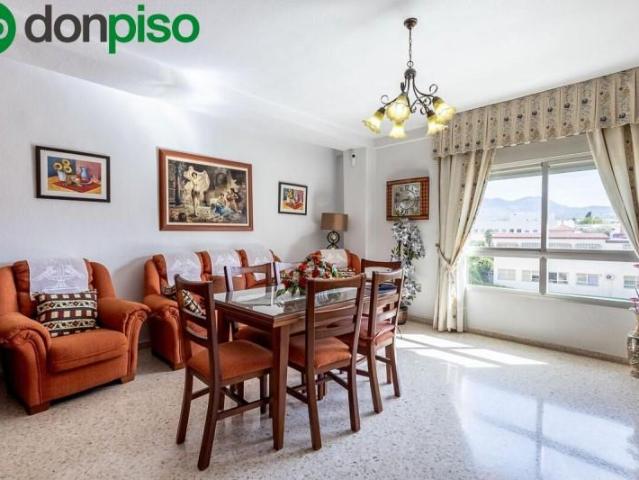 Piso en venta Granada